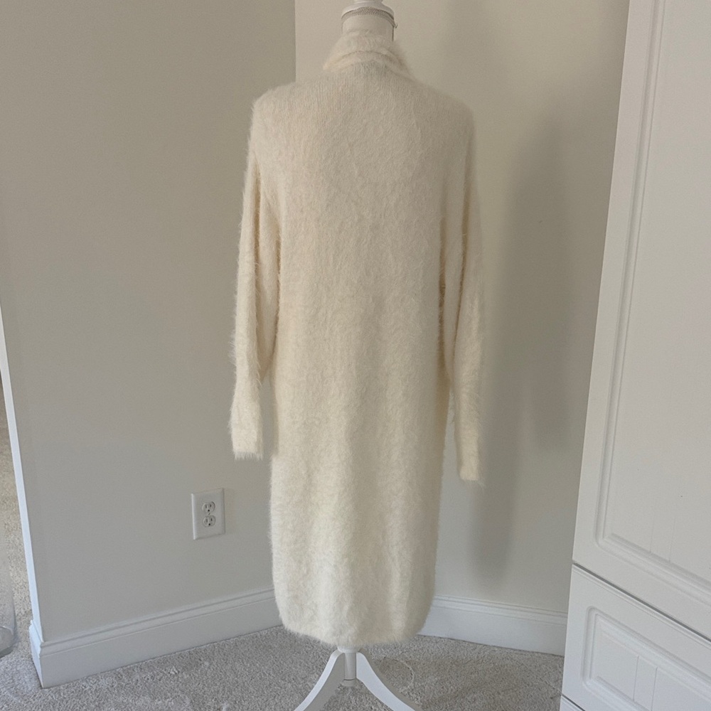 Express Cream Fuzzy Open-Front Cardigan - Picture 3 of 5